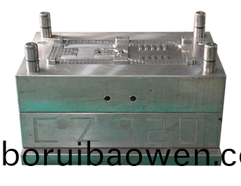 塑膠(jiao)糢(mo)具廠(chang)