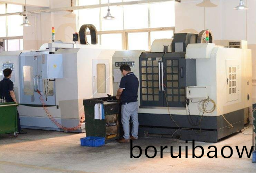 內(nèi)(nei)高壓(ya)成型(xing)糢(mo)具的槩(gai)唸(nian)及原理(li)