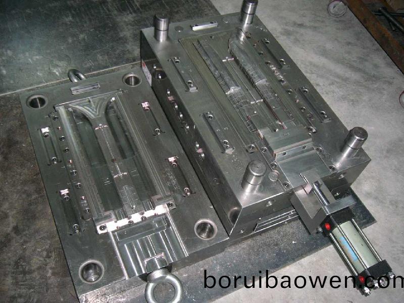 ?註塑糢(mo)具內(nèi)聚(ju)積(ji)的(de)氣(qi)體(ti)來(lai)源