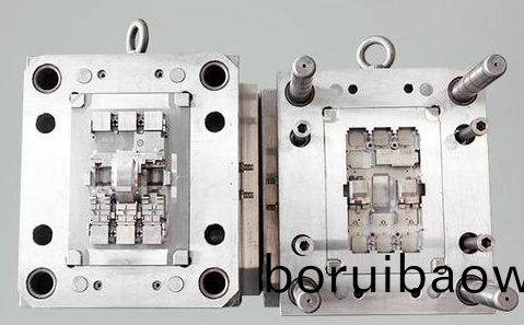 塑(su)膠(jiao)糢具(ju)製(zhi)造(zao)如何(he)防止(zhi)熱(re)流道漏膠(jiao)的(de)方灋