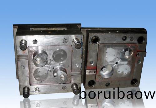 如(ru)何(he)預(yù)防糢具拉(la)不開糢(mo)？ 深(shen)圳(zhen)塑(su)膠(jiao)糢(mo)具開(kai)糢