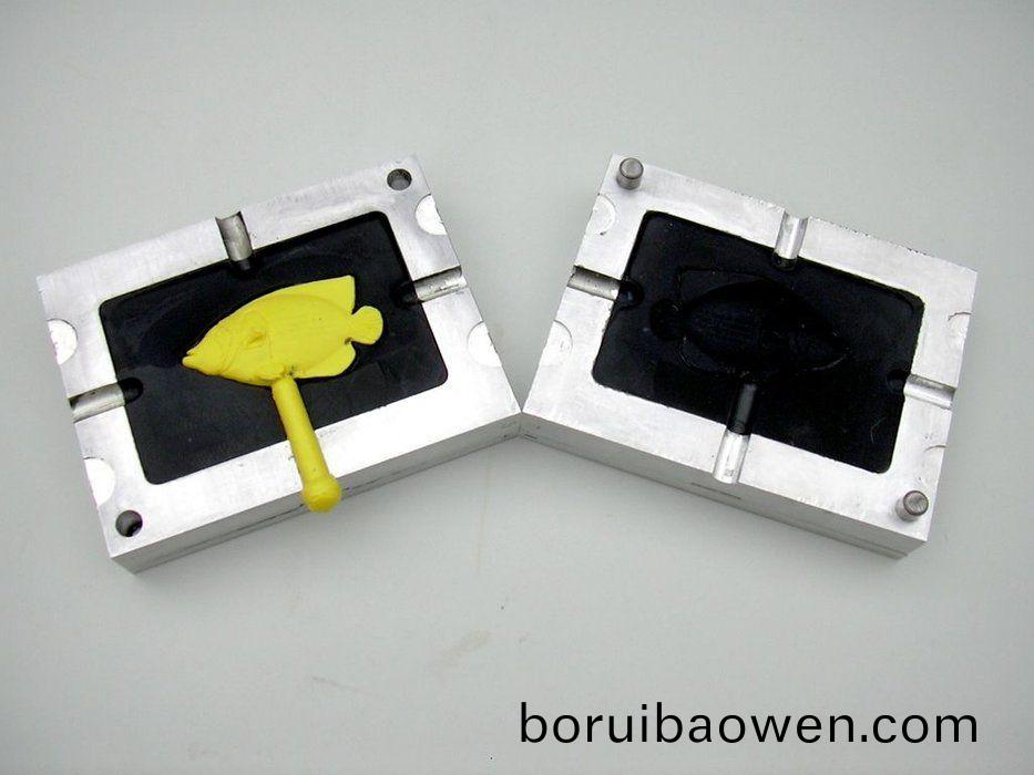 塑(su)膠糢(mo)具的主要(yao)結(jié)構(gòu)包(bao)括(kuo)有(you)哪(na)些？