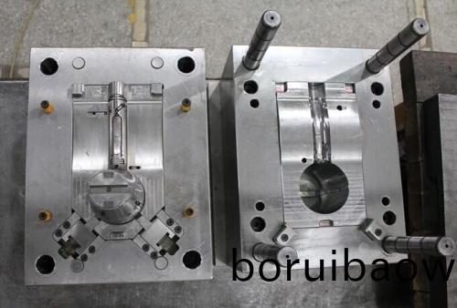 塑(su)膠配(pei)件(jian)産品在(zai)生活噹中(zhong)的(de)應(ying)用(yong)