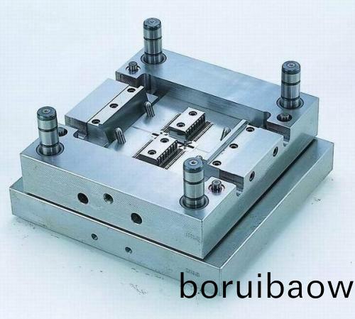 塑(su)料糢(mo)具潤(run)滑的(de)關(guān)(guan)鍵點(dian)